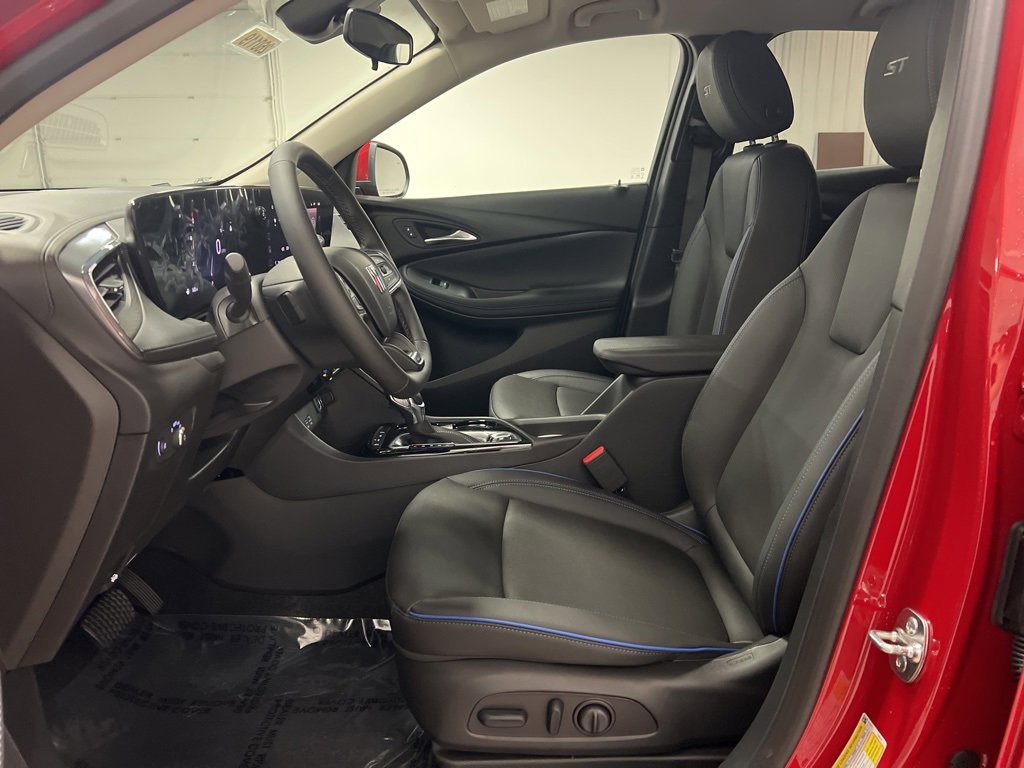 2026 Buick Encore GX Sport Touring photo 9