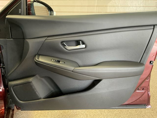 2025 Nissan Sentra SV photo 20