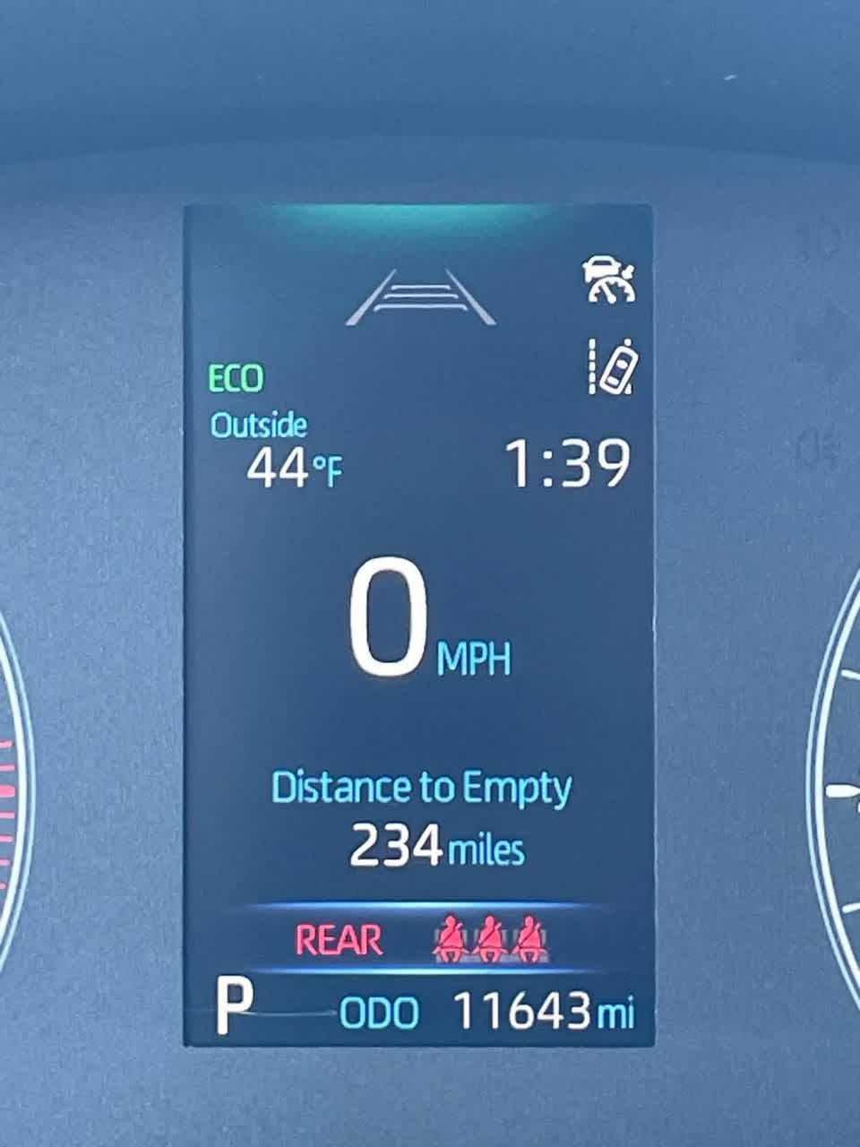 2023 Toyota Corolla SE's photo