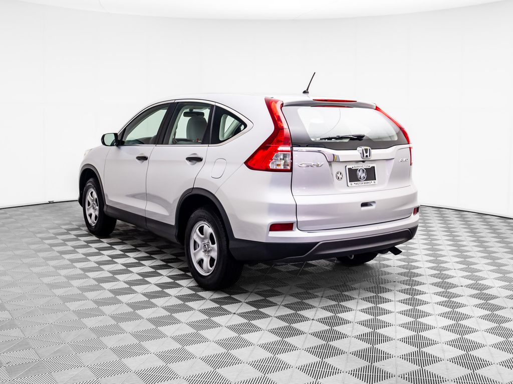 2016 Honda CR-V LX photo 2