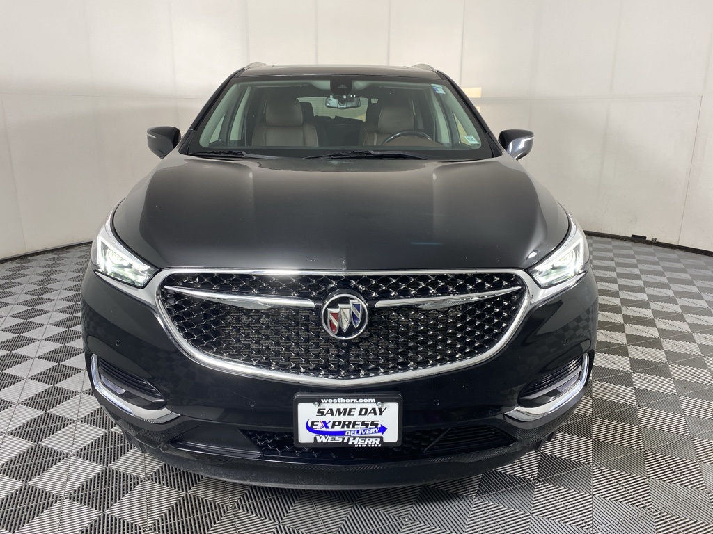 2021 Buick Enclave Avenir photo 2