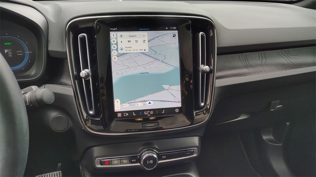 2023 Volvo C40 Recharge Plus photo 17