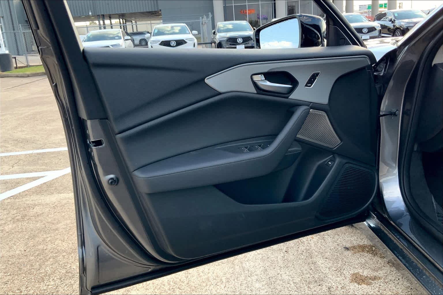 2025 Acura TLX Technology photo 10