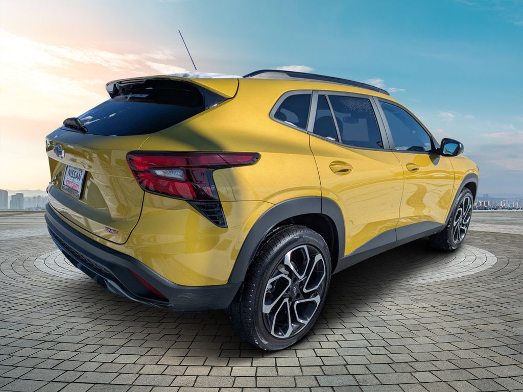 2024 Chevrolet Trax photo 4
