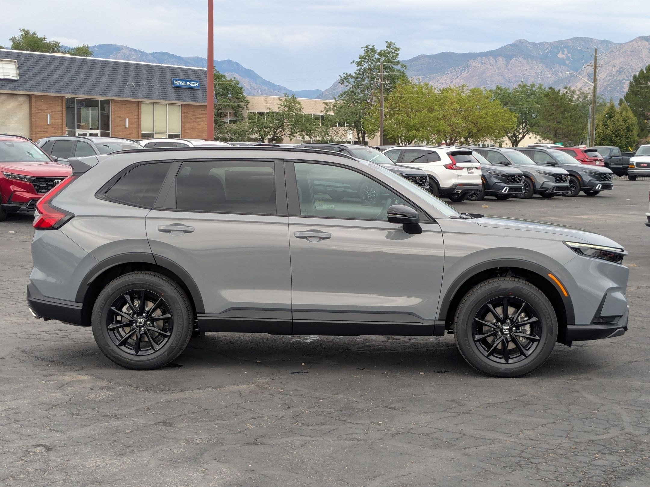 2026 Honda CR-V Sport-L Hybrid photo 2