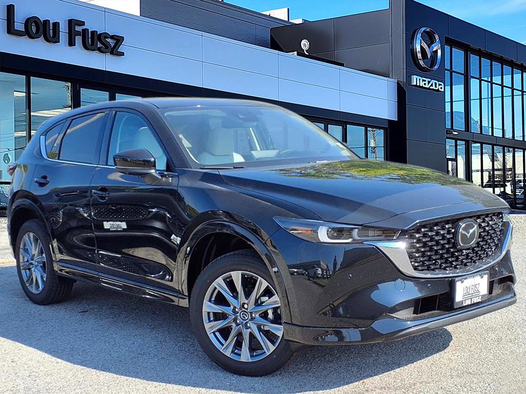 2025 Mazda CX-5 S Premium Plus package's photo