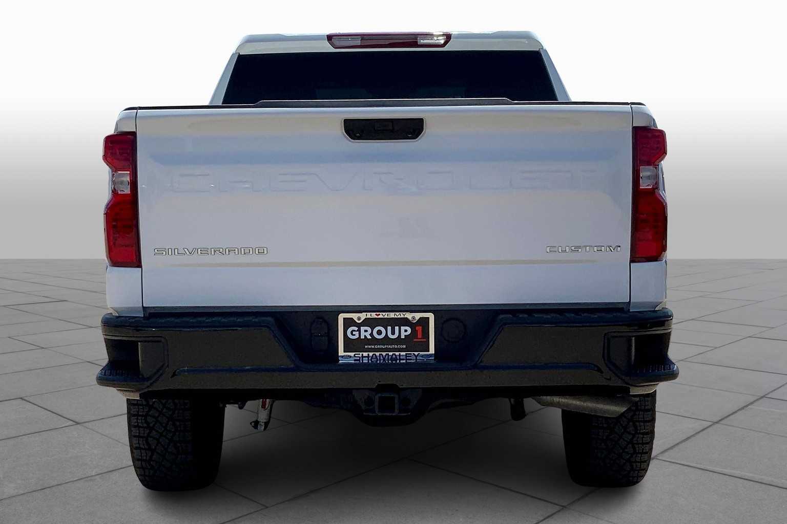 2024 Chevrolet Silverado 1500 Custom Trail Boss photo 4