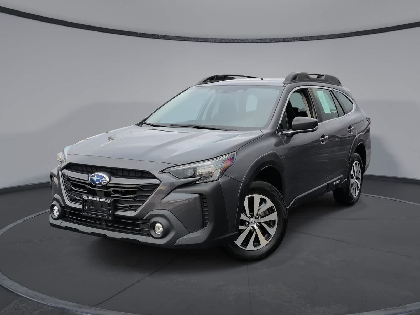2023 Subaru Outback Base's photo