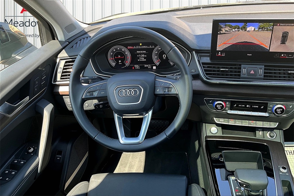 2025 Audi Q5 45 S line Premium Plus photo 8