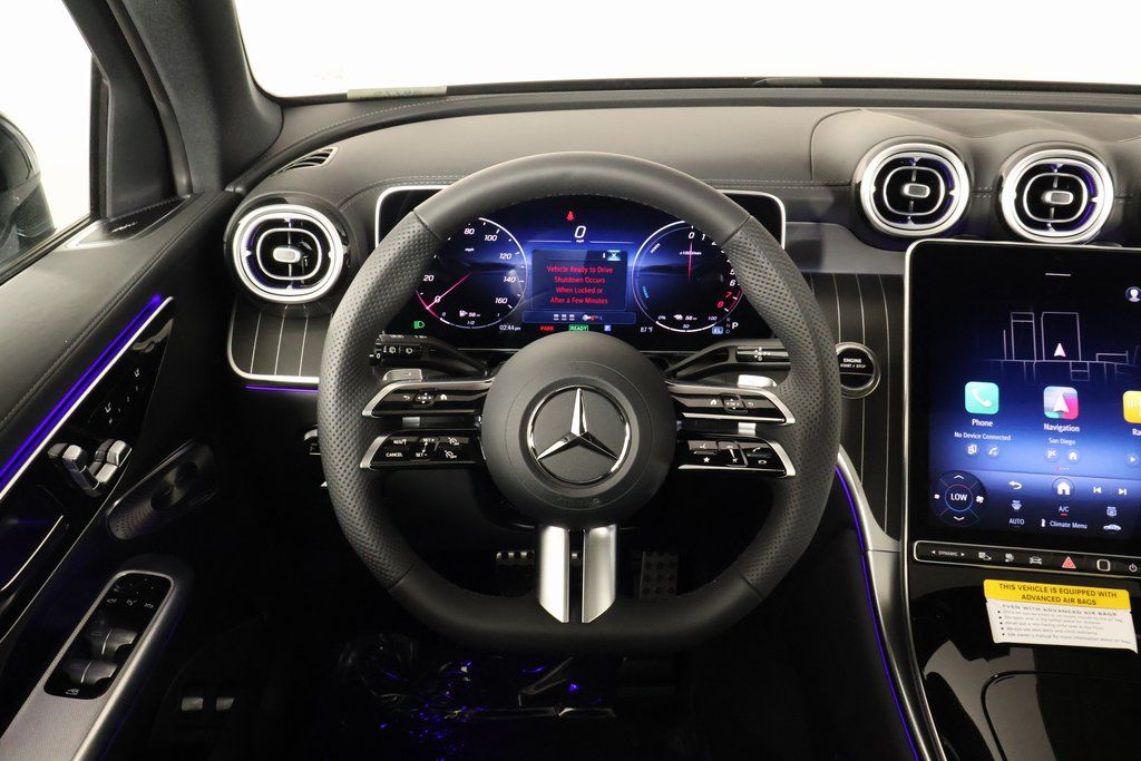 2026 Mercedes Benz GLC 350e 4MATIC photo 3