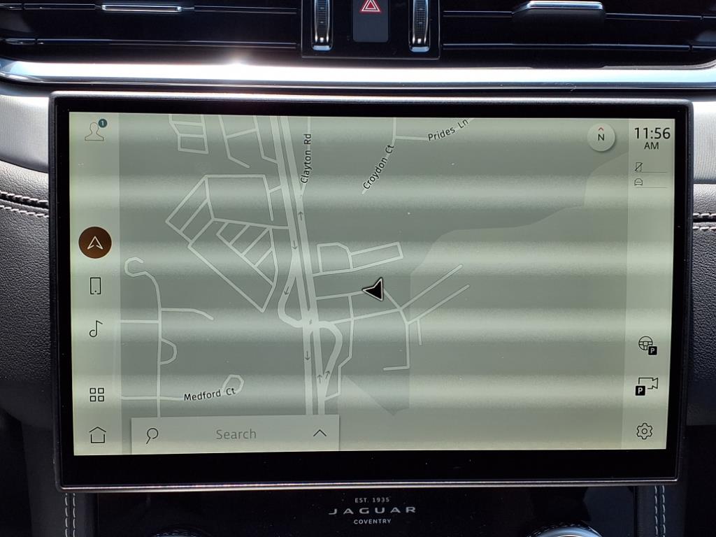 2026 Jaguar F-PACE P400 R-Dynamic S photo 12