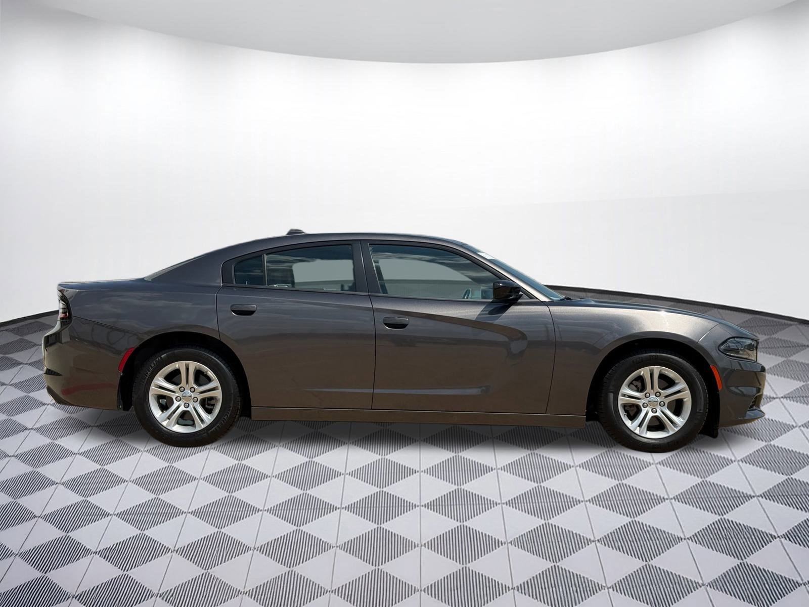 2023 Dodge Charger SXT photo 8