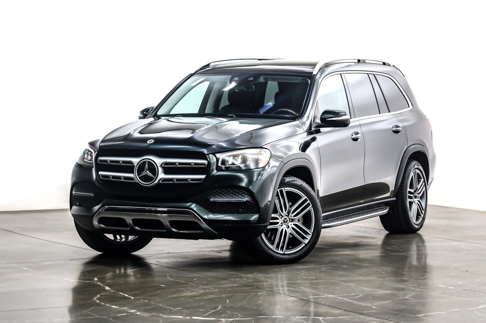 2023 Mercedes-Benz GLS Base's photo
