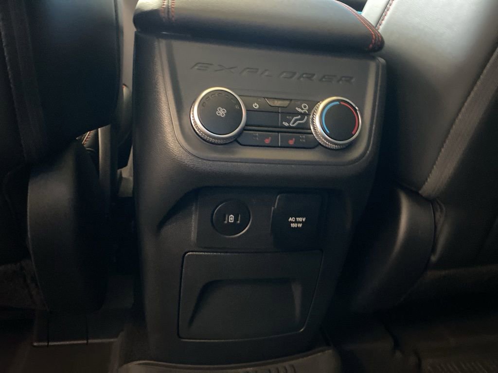 2025 Ford Explorer ST photo 13