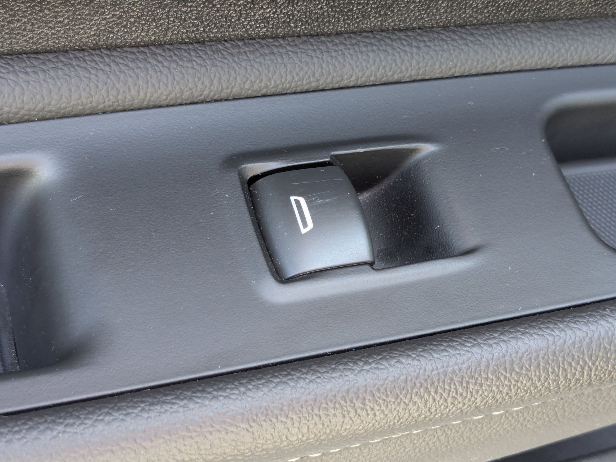 2024 Gmc Terrain SLT photo 32