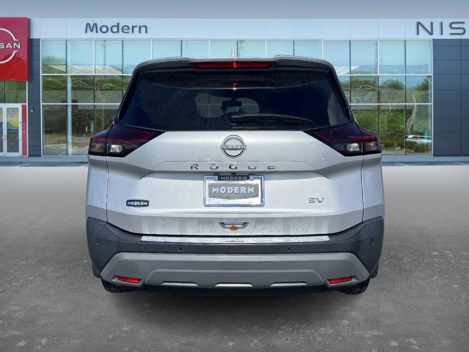 2022 Nissan Rogue SV photo 3