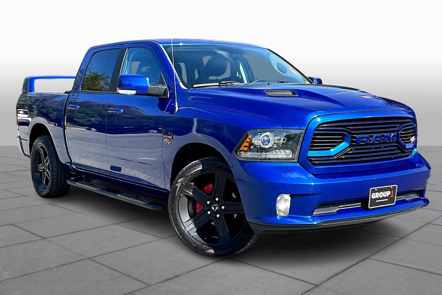 2018 Ram 1500 Sport photo 2