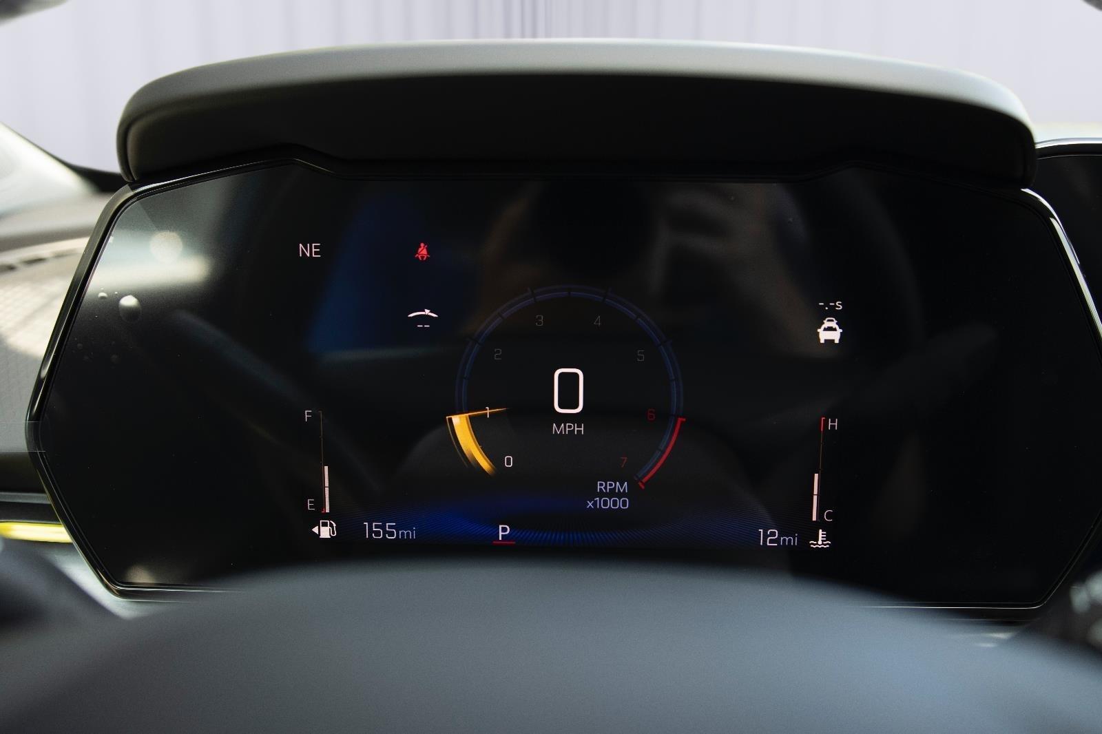 2025 Chevrolet Trax LT photo 13