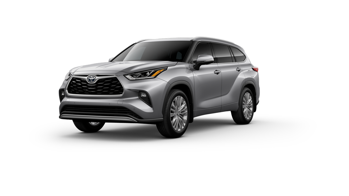 2025 Toyota Highlander Platinum's photo
