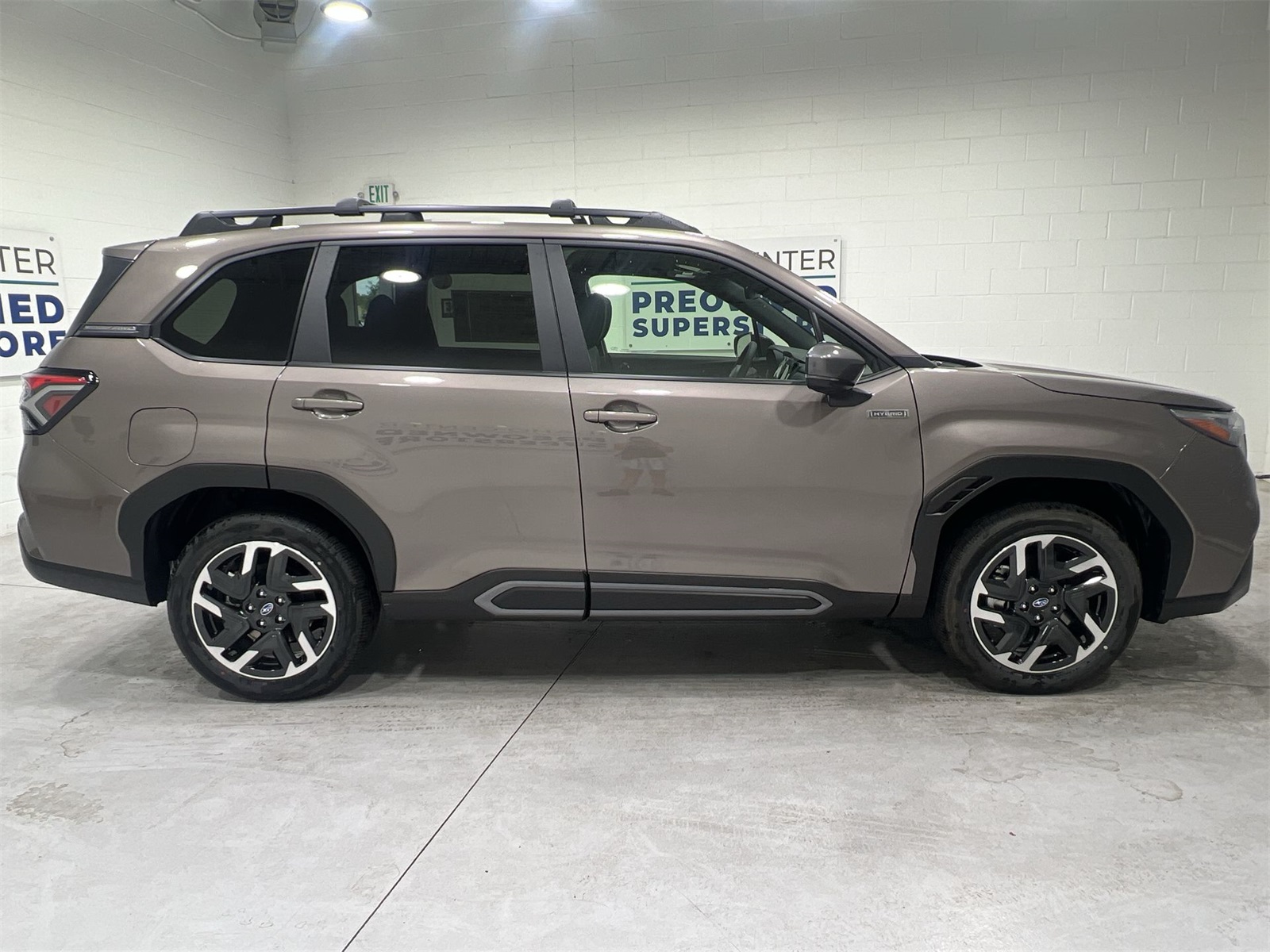 2025 Subaru Forester Limited photo 9