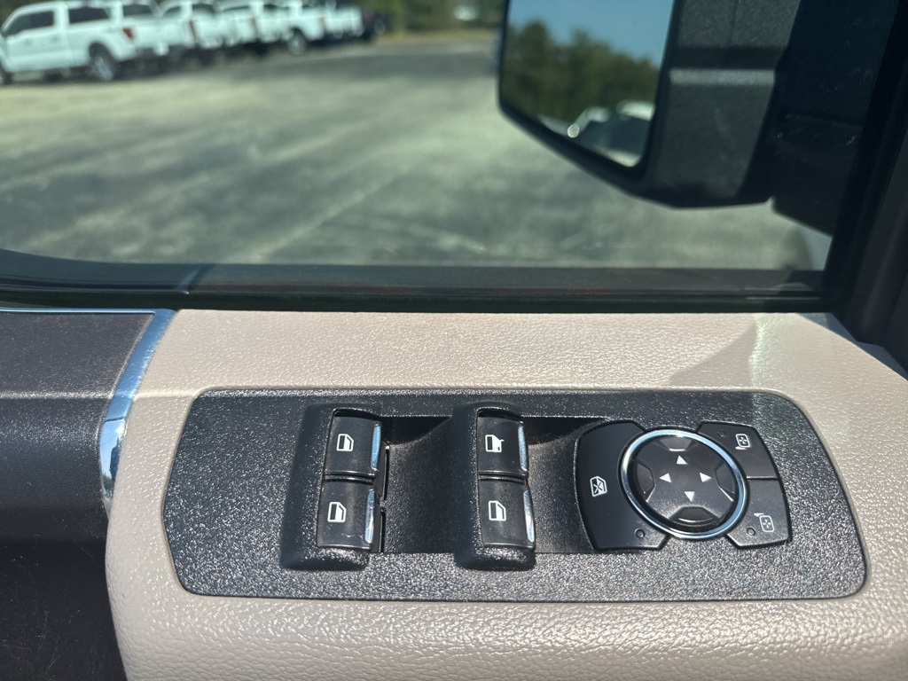 2018 Ford F-150 XLT photo 26