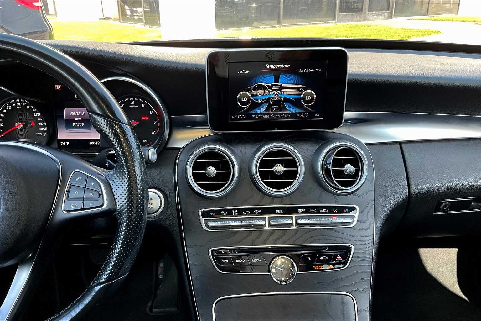 2015 Mercedes Benz C 300 photo 6