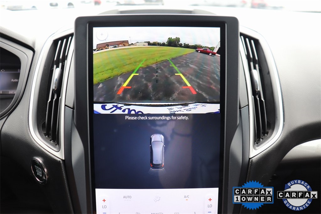 2023 Ford Edge SEL photo 28