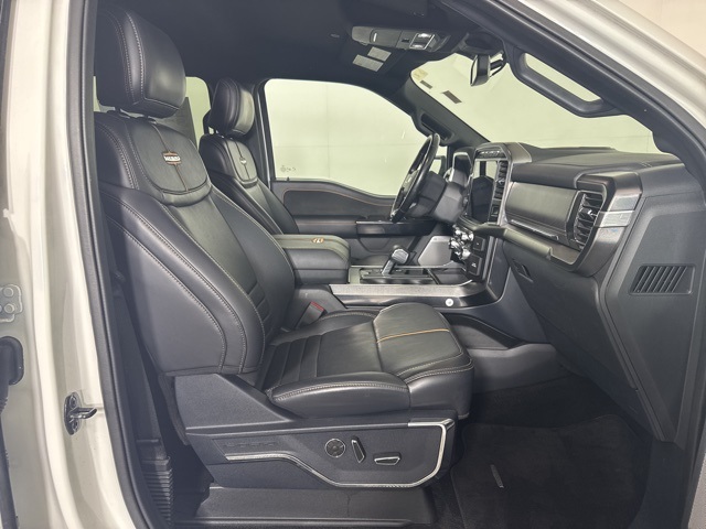 2021 Ford F-150 Platinum photo 4