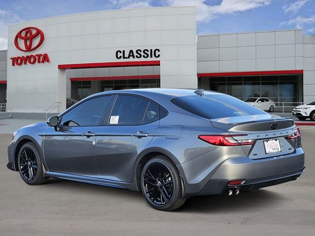 2026 Toyota Camry SE photo 4