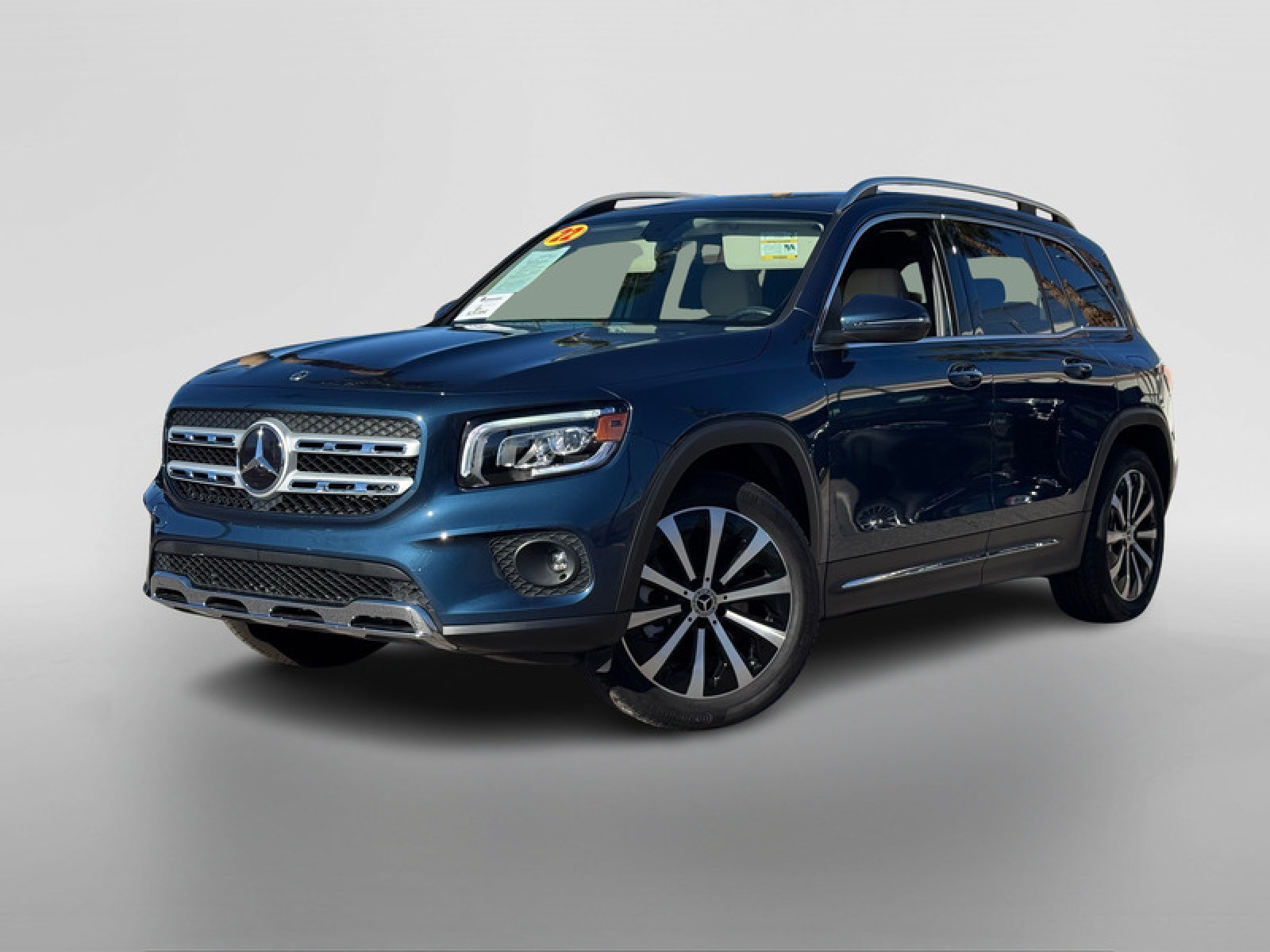 2022 Mercedes-Benz GLB's photo