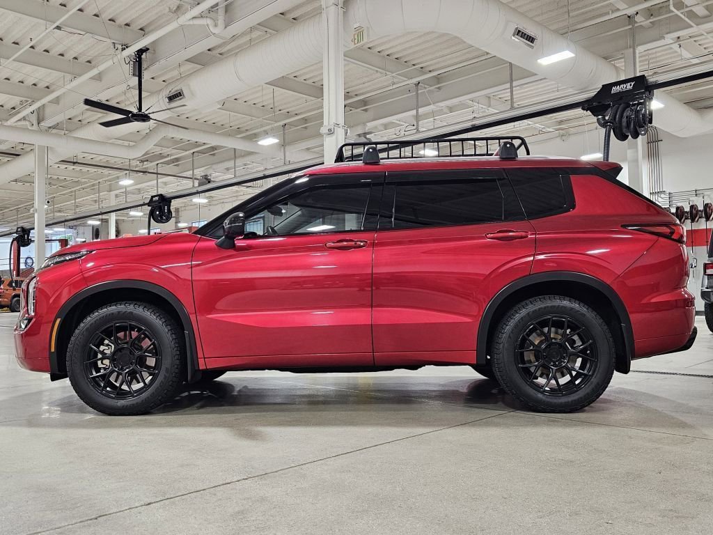 2023 Mitsubishi Outlander SEL photo 4