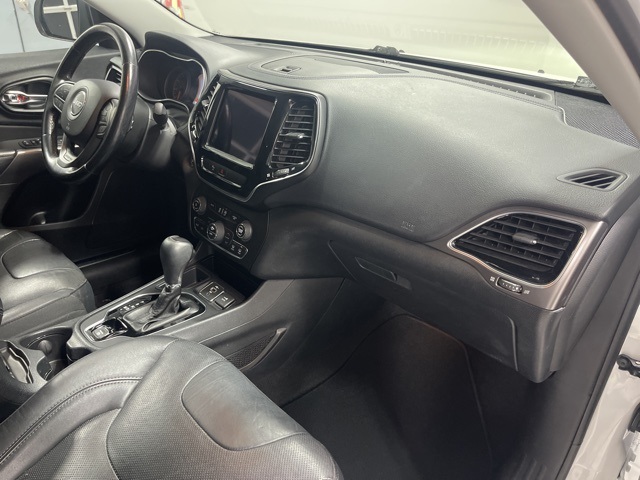 2020 Jeep Cherokee Limited photo 24