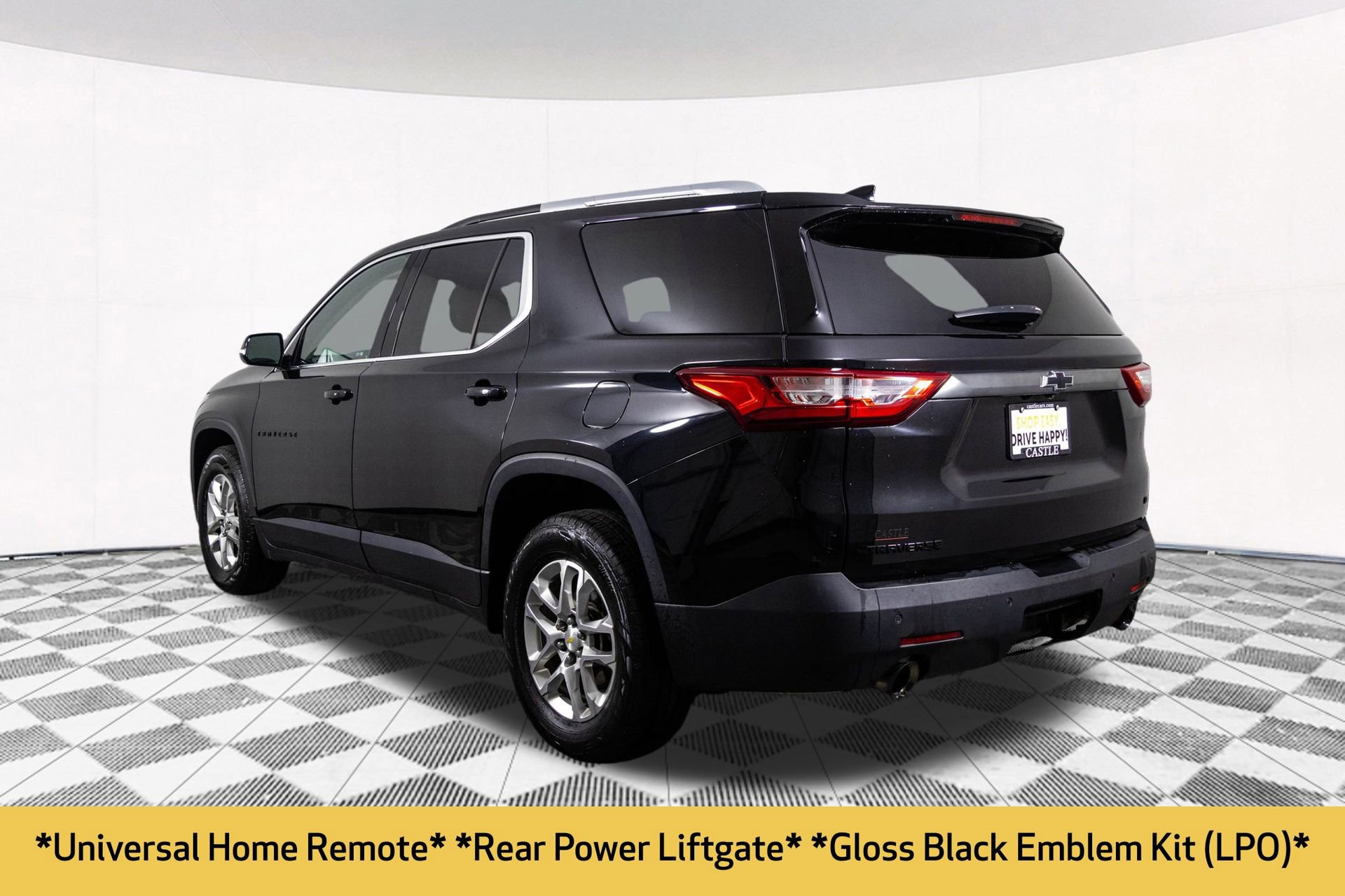 2018 Chevrolet Traverse Cloth photo 2