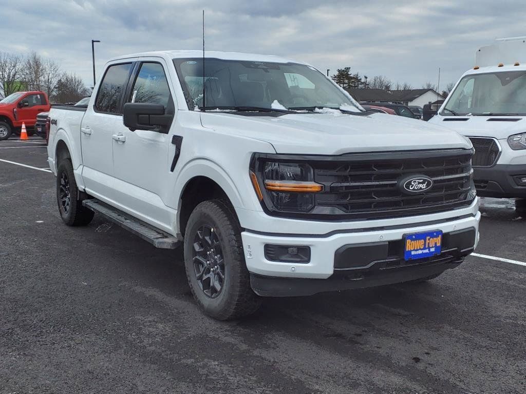2025 Ford F-150 XLT's photo