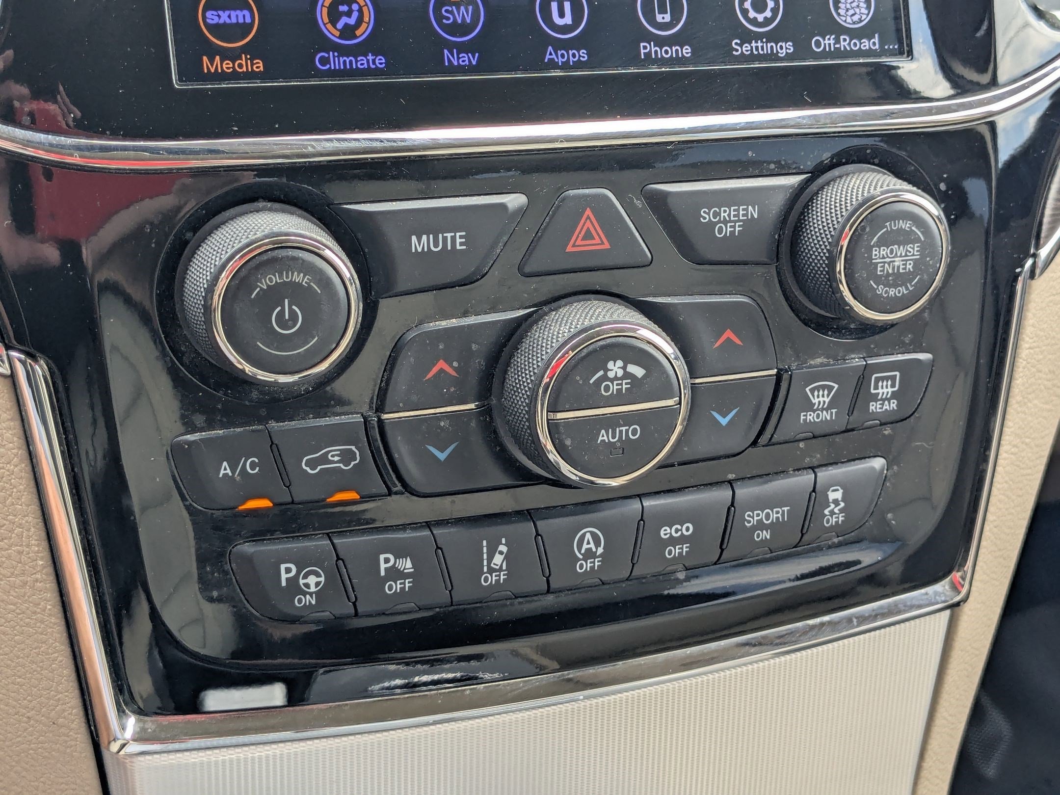 2021 Jeep Grand Cherokee Summit photo 20