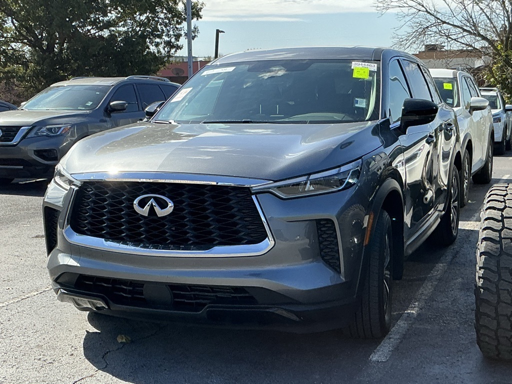 2025 Infiniti QX60 Pure photo 2