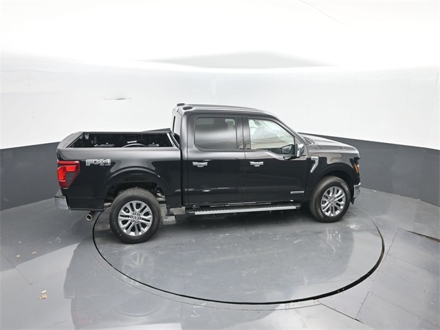 2025 Ford F-150 XLT photo 18