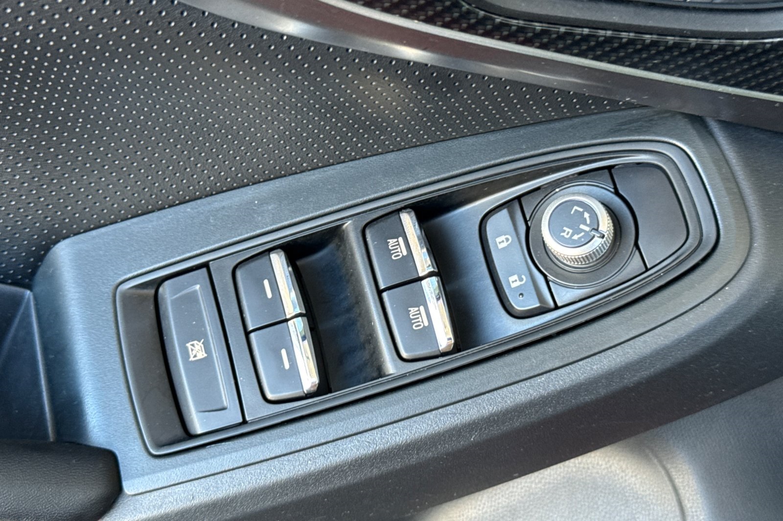 2018 Subaru Crosstrek 2.0i Limited photo 11