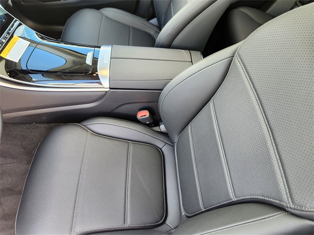 2026 Mercedes Benz GLC 350e 4MATIC photo 8