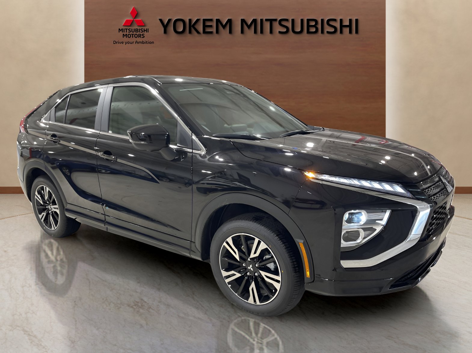 2025 Mitsubishi Eclipse Cross SEL photo 6
