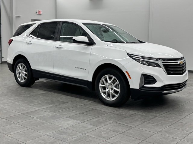 2023 Chevrolet Equinox LT's photo