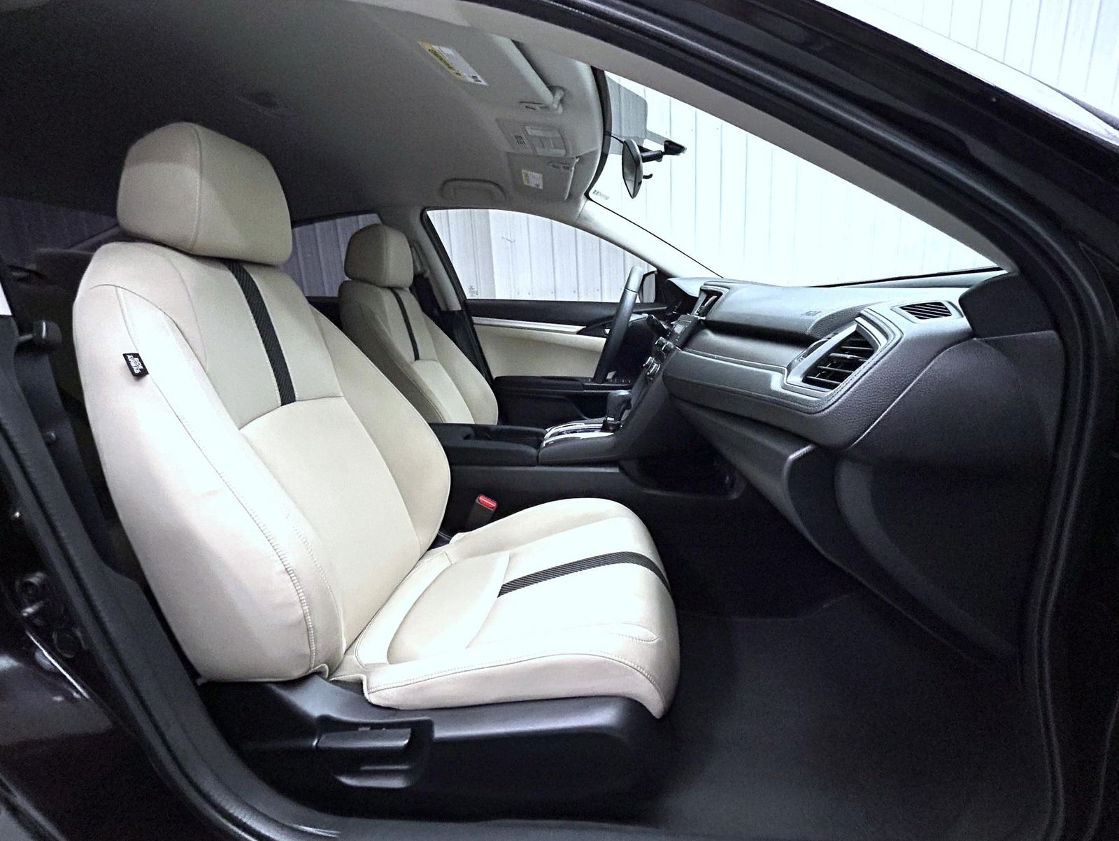 2017 Honda Civic LX photo 15