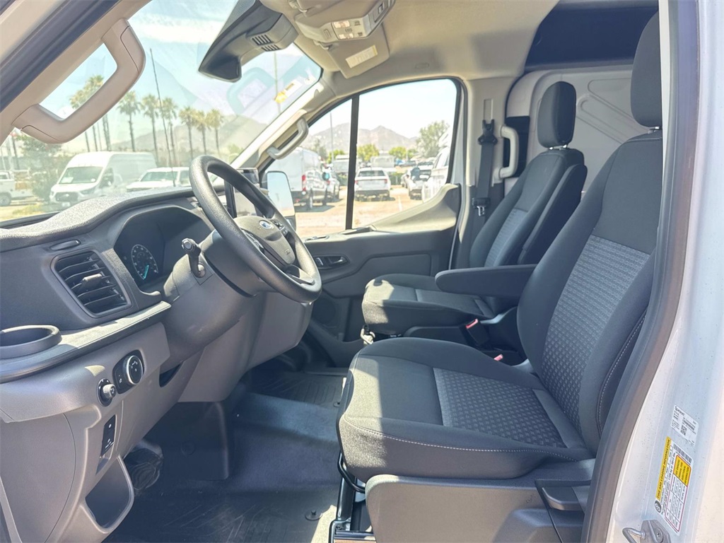 2023 Ford Transit photo 12