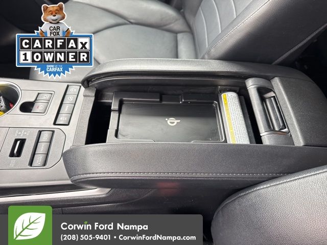 2020 Toyota Highlander XLE photo 25
