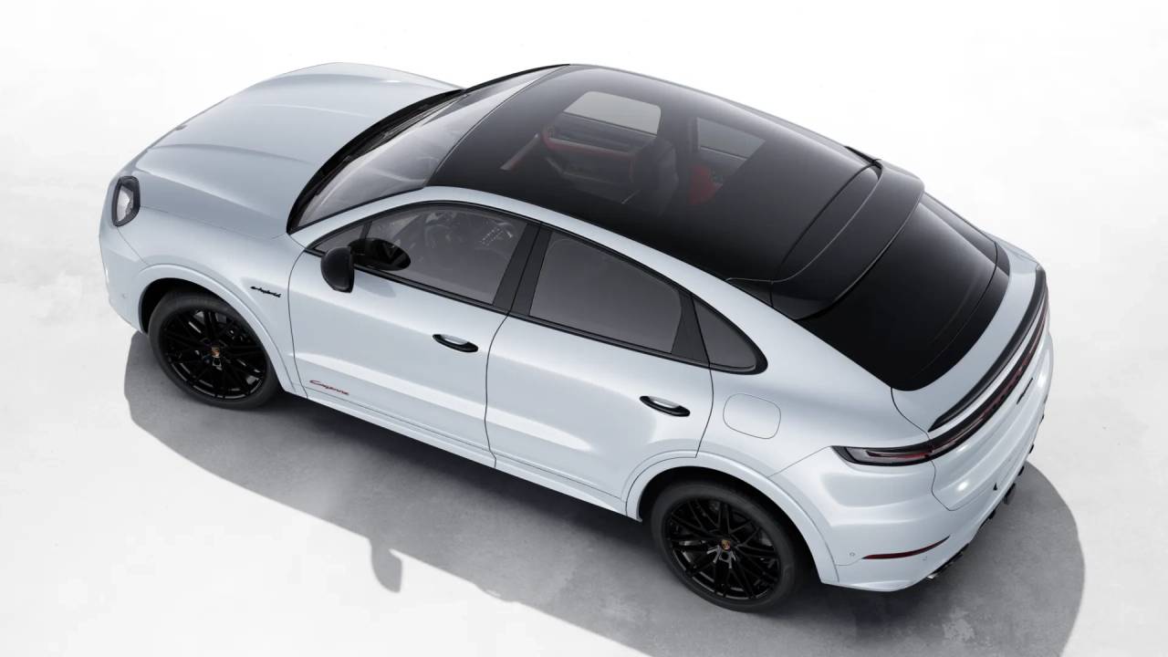 2026 Porsche Cayenne E-Hybrid Coupe photo 4