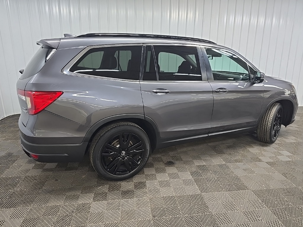 2022 Honda Pilot Special Edition photo 2