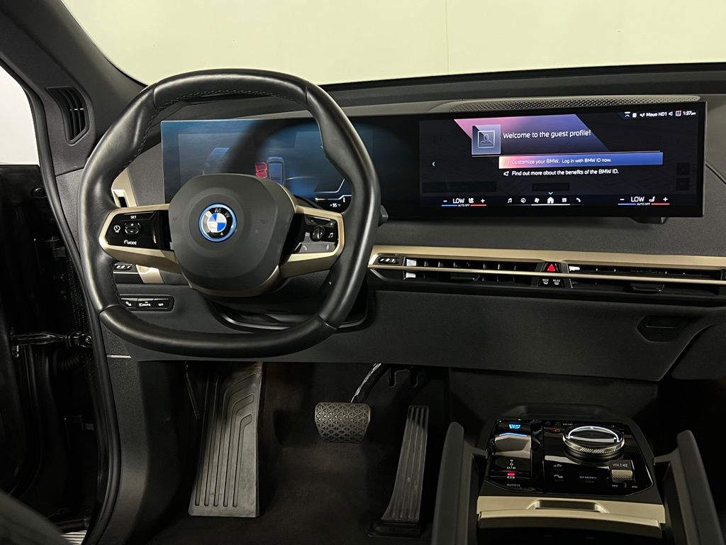 2024 Bmw iX photo 12