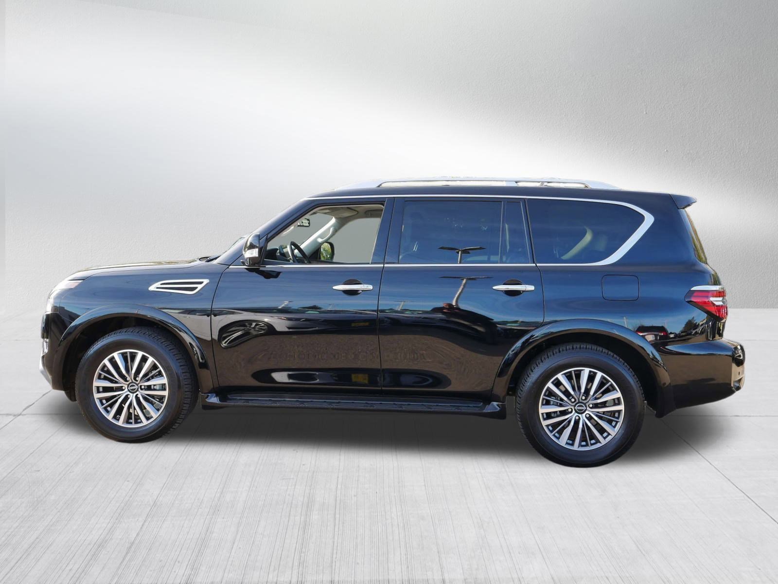 2024 Nissan Armada SL photo 4