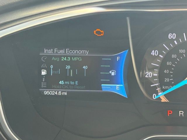 2013 Ford Fusion Titanium photo 27