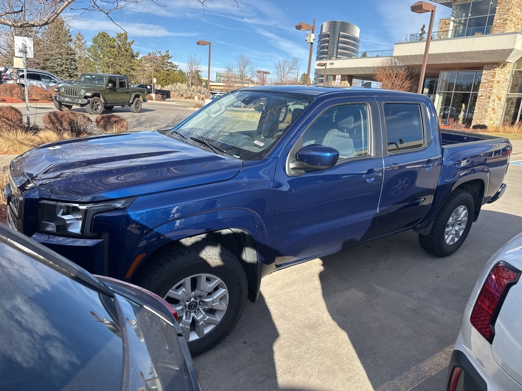 2023 Nissan Frontier SV's photo